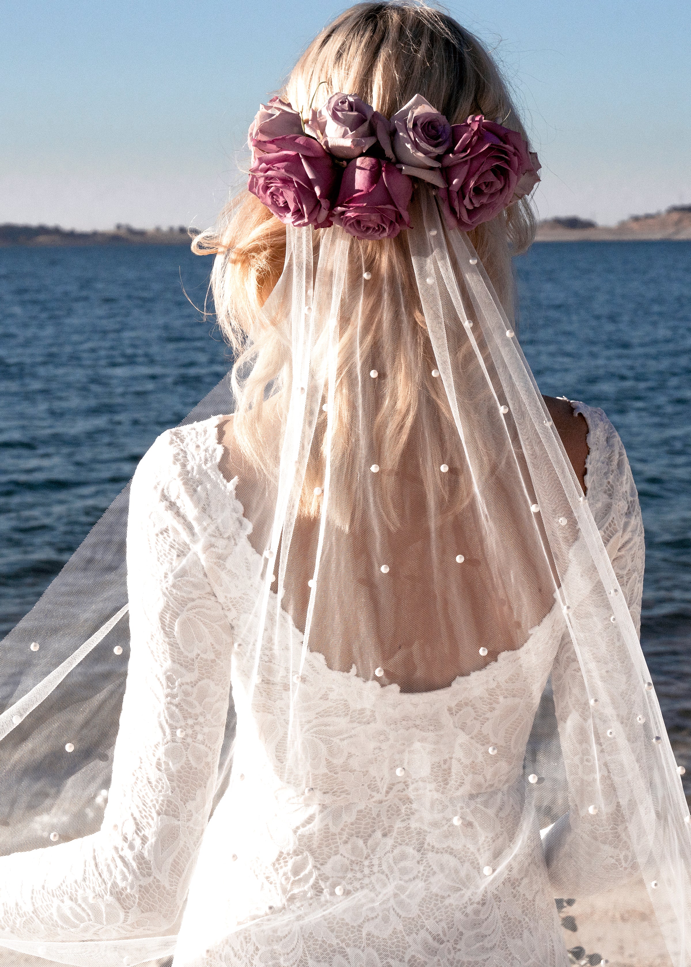 Pearl Wedding Veil in Woodland Elopement - Rock My Wedding
