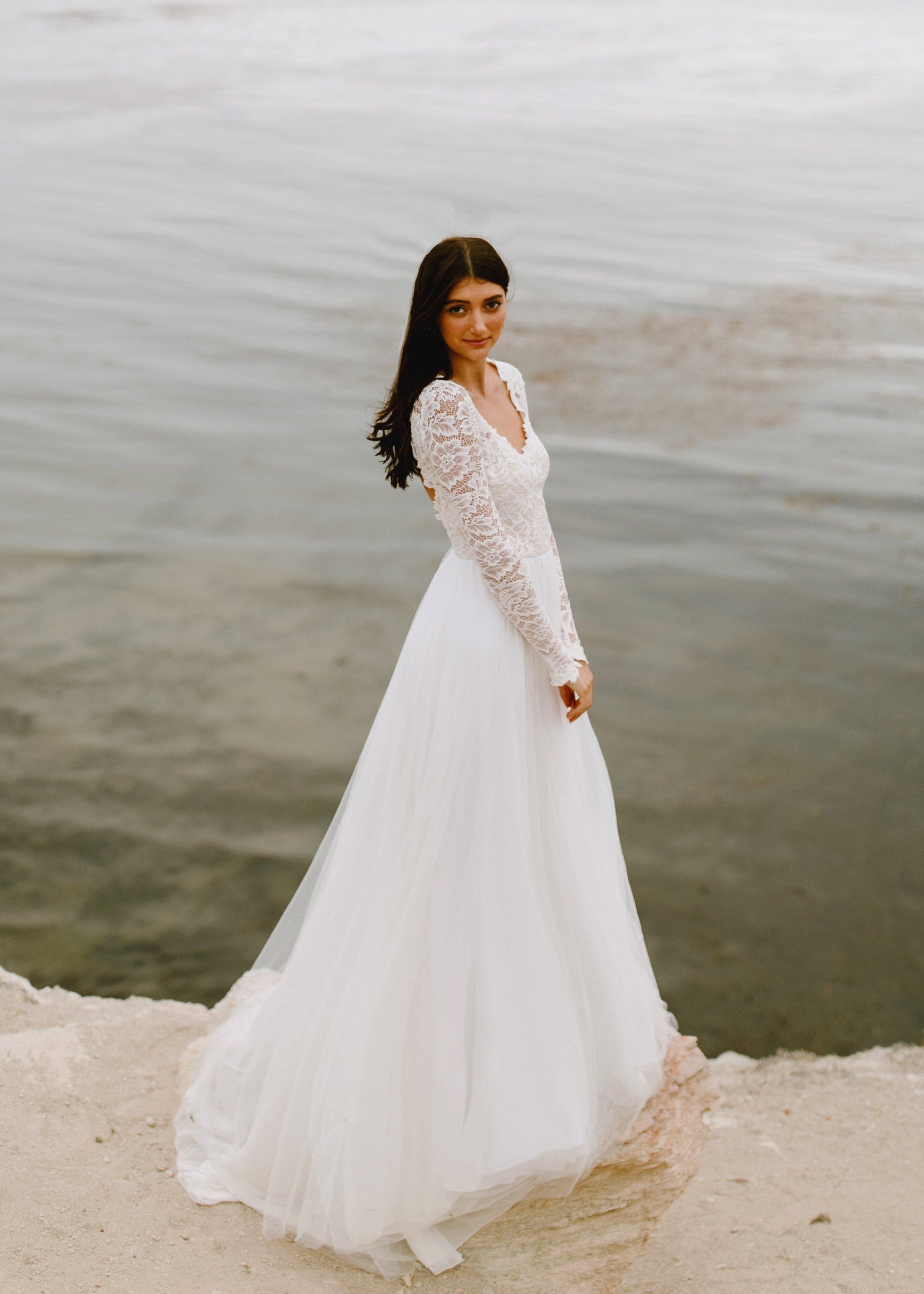 long sleeve indian wedding dress for women Latest Pakistani Indian Wedding Dresses Bridal Shirt Lehenga Embroidery Clothes Salwar Kameez Guest Outfits Collection Custom Stitched USA