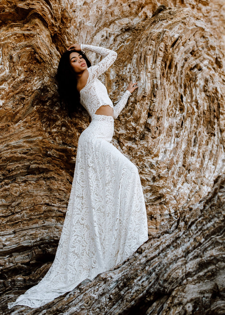 23 Absolutely Stunning Two-Piece / Crop Top Wedding Dresses for