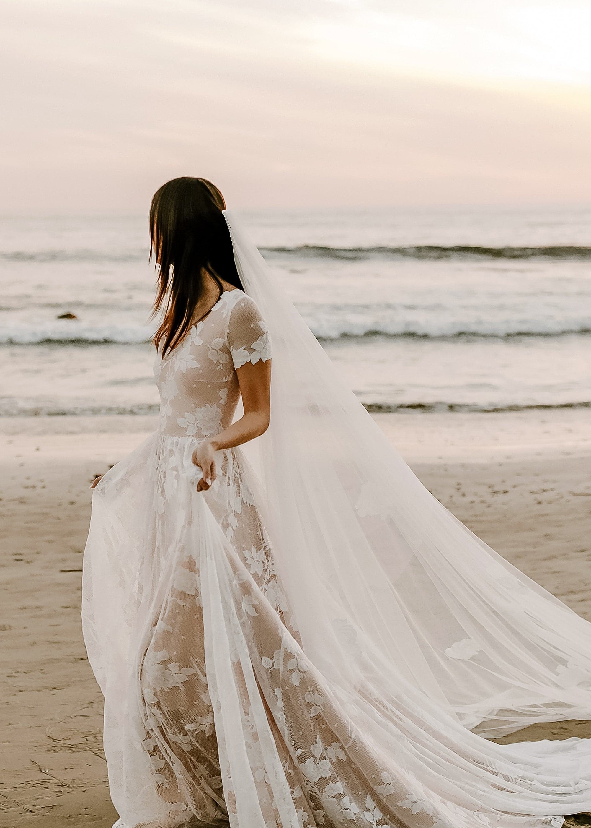 Willow Dress Full Train (22-inch) / Closed Skirt (no slit) Willow Dress Full Train (22-inch) / Closed Skirt (no slit)