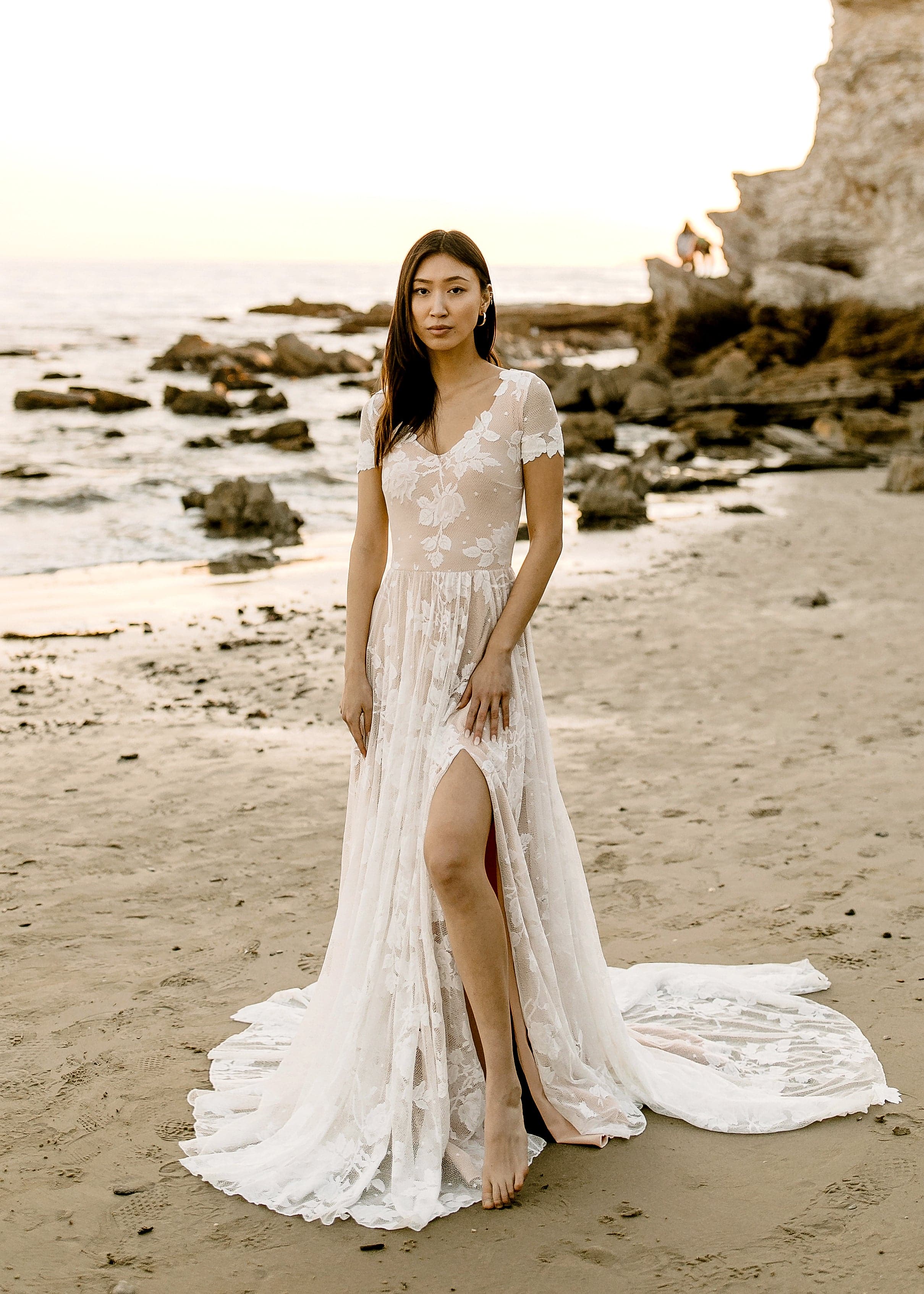 Willow Dress Full Train (22-inch) / Closed Skirt (no slit) Willow Dress Full Train (22-inch) / Closed Skirt (no slit)