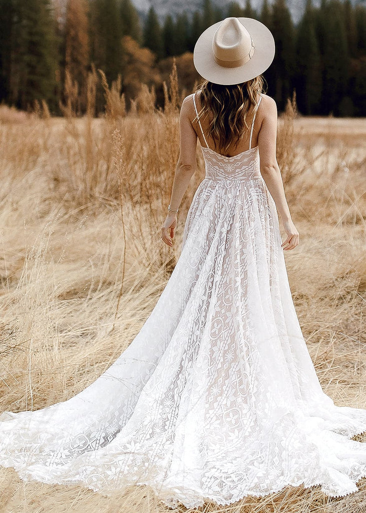 Boho Beach Style Bohemian Mermaid Wedding Dress With Delicate Lace Flare,  Long Sleeves, Plunging V Neckline, And Front Split Hippie CL2611 From  Allloves, $172.55