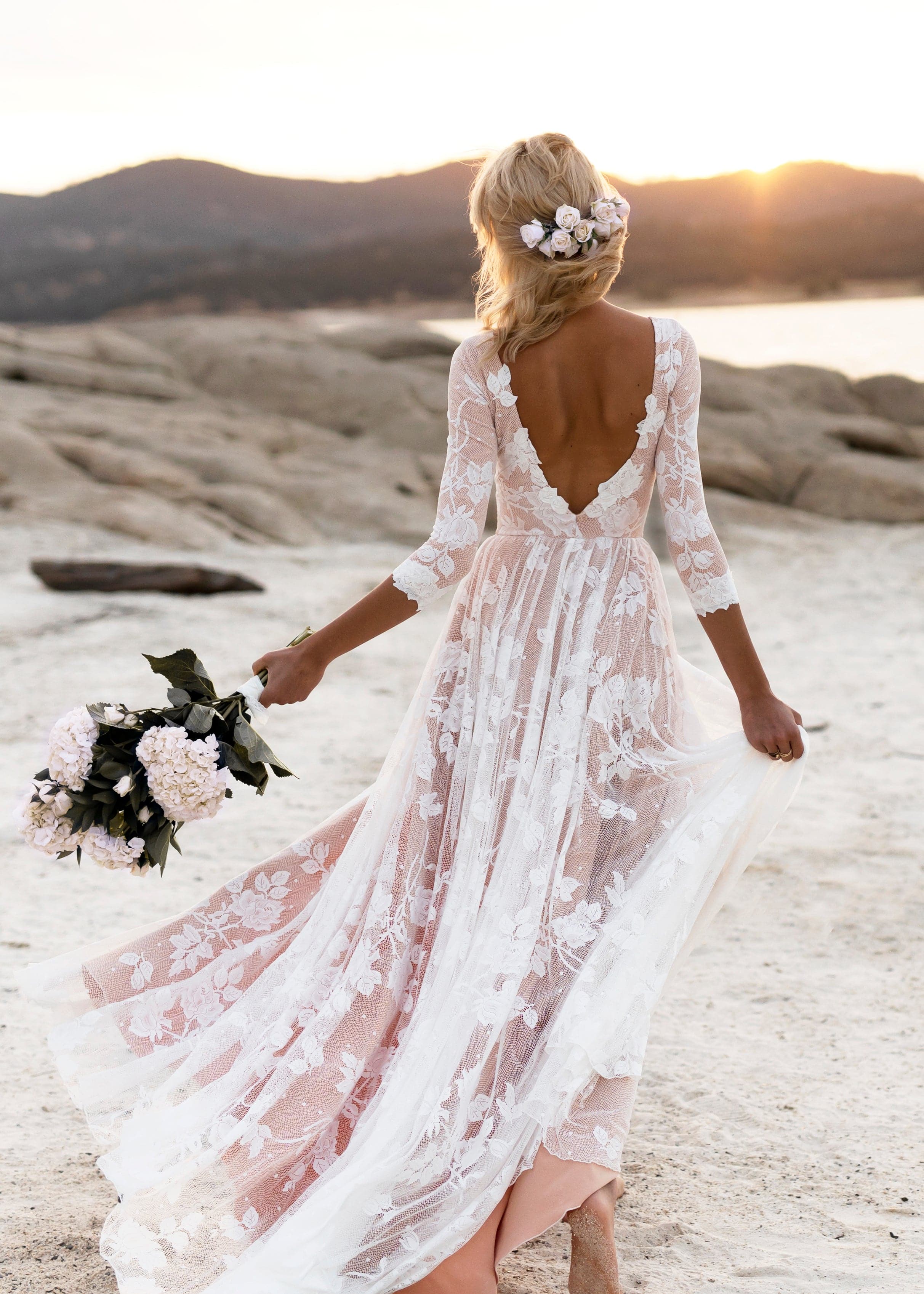 Boho Style Wedding Dress, Bohemian Bridal Gown, Halter Neck Wedding Dress,  Champagne Lace Wedding Gown, Halter Neck Dress, Sleeveless Bridal - Etsy