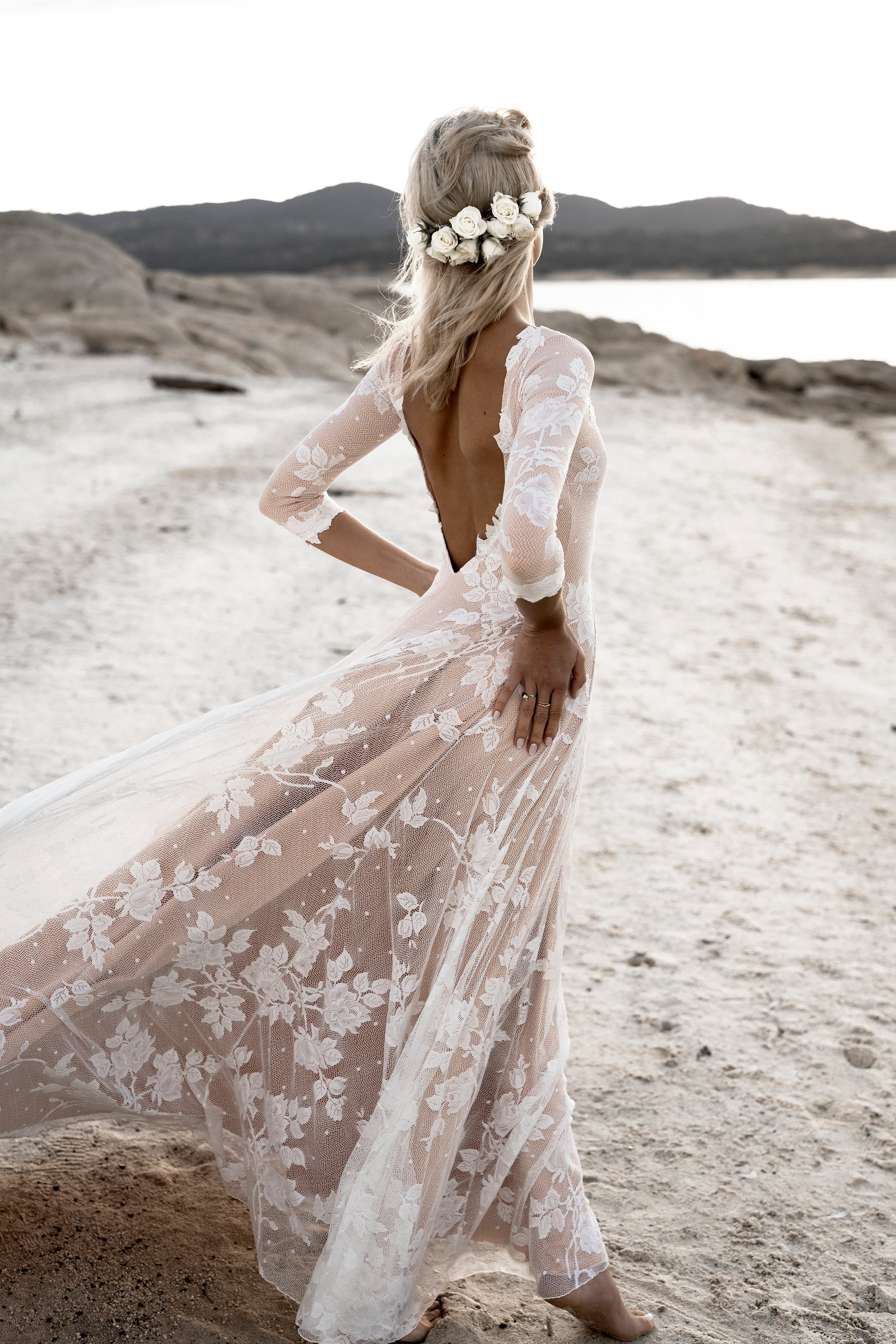 short boho wedding dress Sleeve Beach Lace Dresses TANYA BRIDAL You feel like you want to fly Short Boho Wedding Dress V-neck